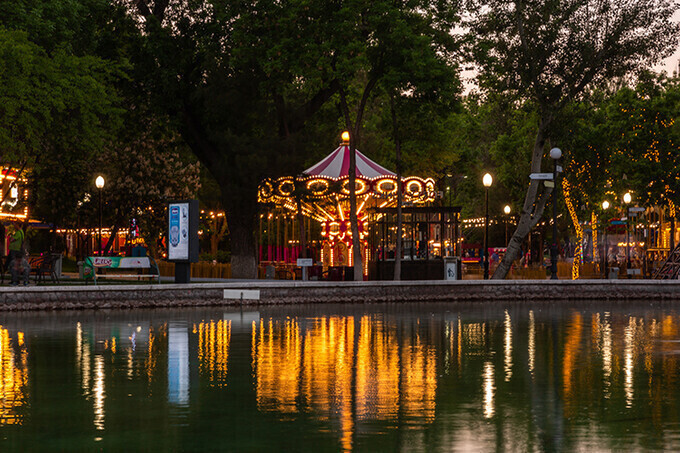 Central Park'da “Toshkent” cholg‘u asboblari ansambli chiqishi